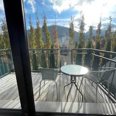 Szkolna Na 6 아파트